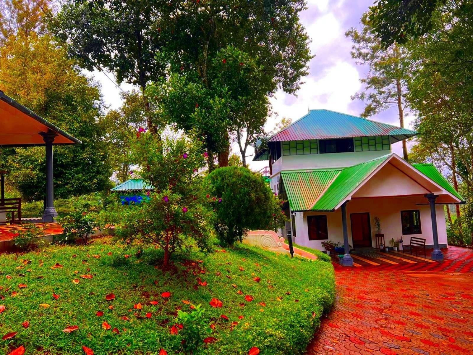 Misty Lake Resorts, Munnar Bagian luar foto