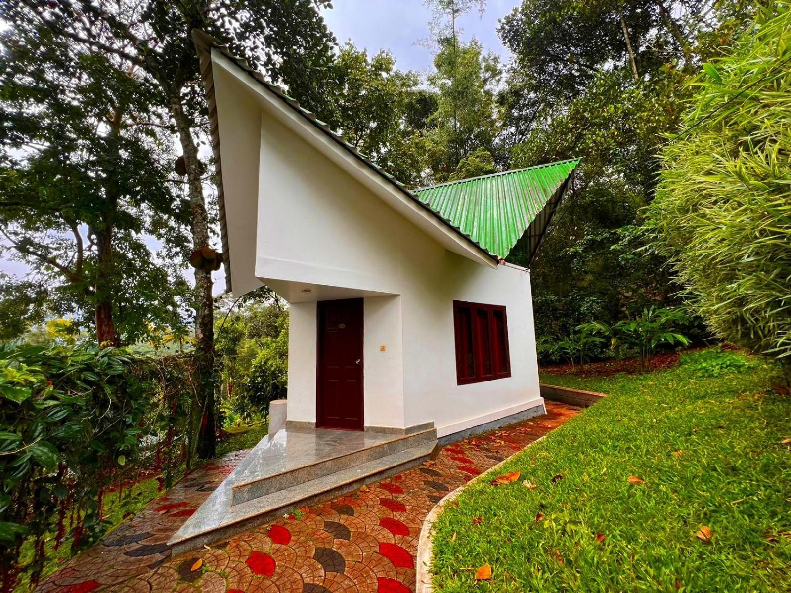 Misty Lake Resorts, Munnar Bagian luar foto