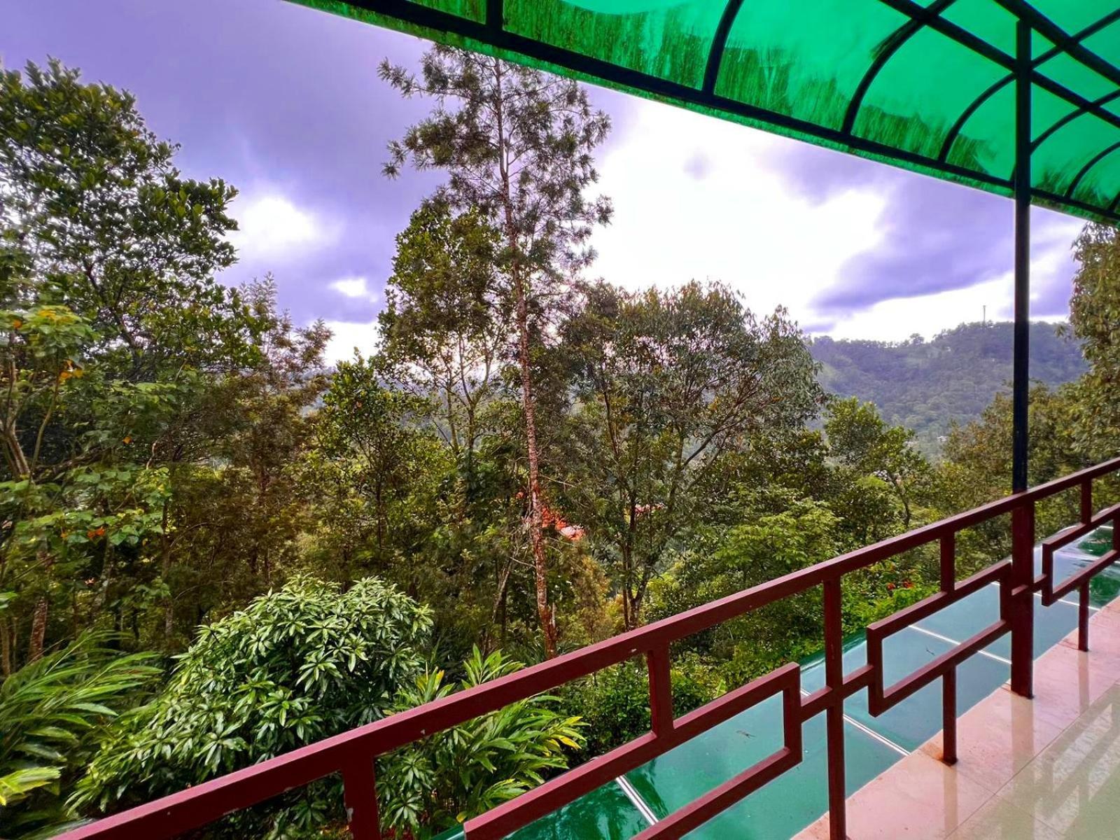 Misty Lake Resorts, Munnar Bagian luar foto