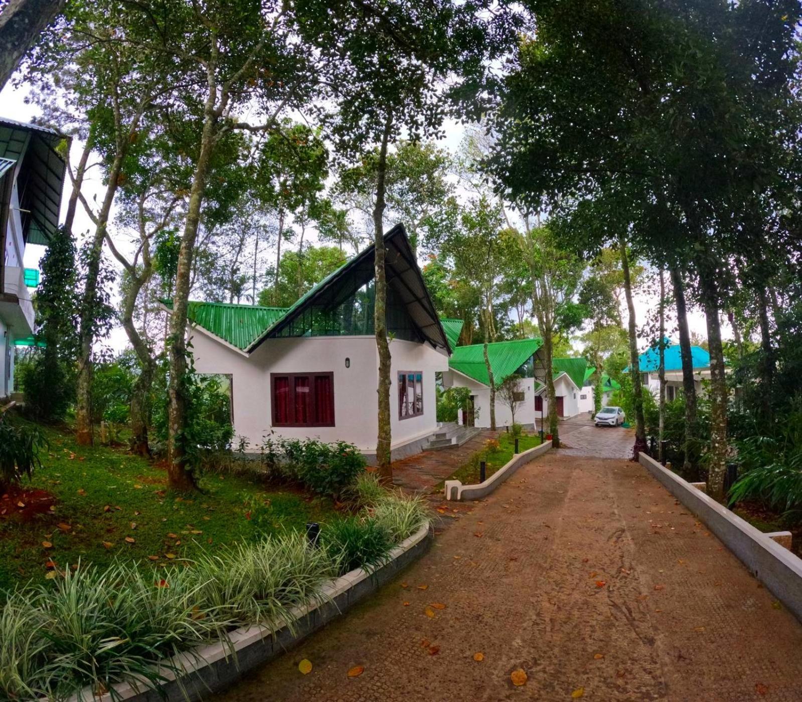 Misty Lake Resorts, Munnar Bagian luar foto