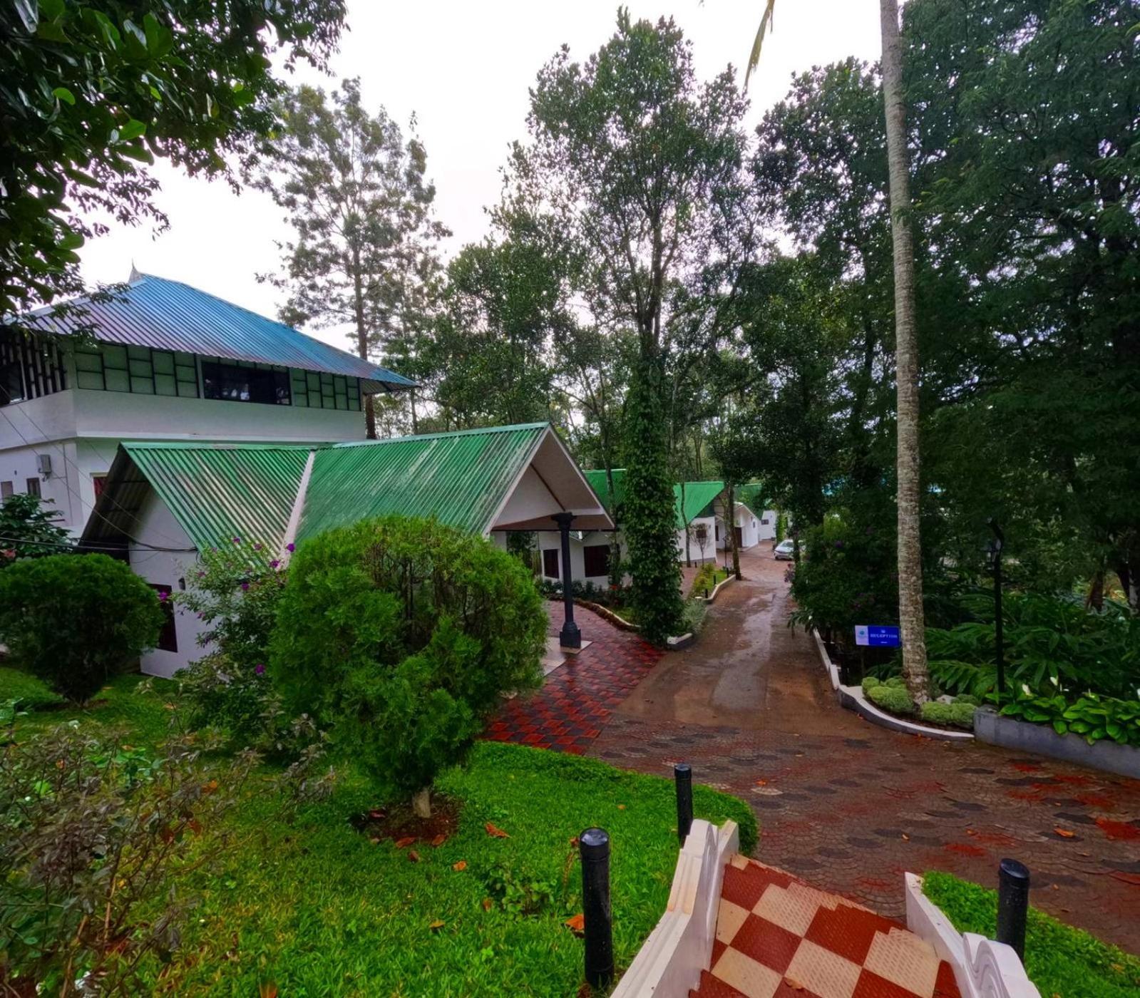 Misty Lake Resorts, Munnar Bagian luar foto