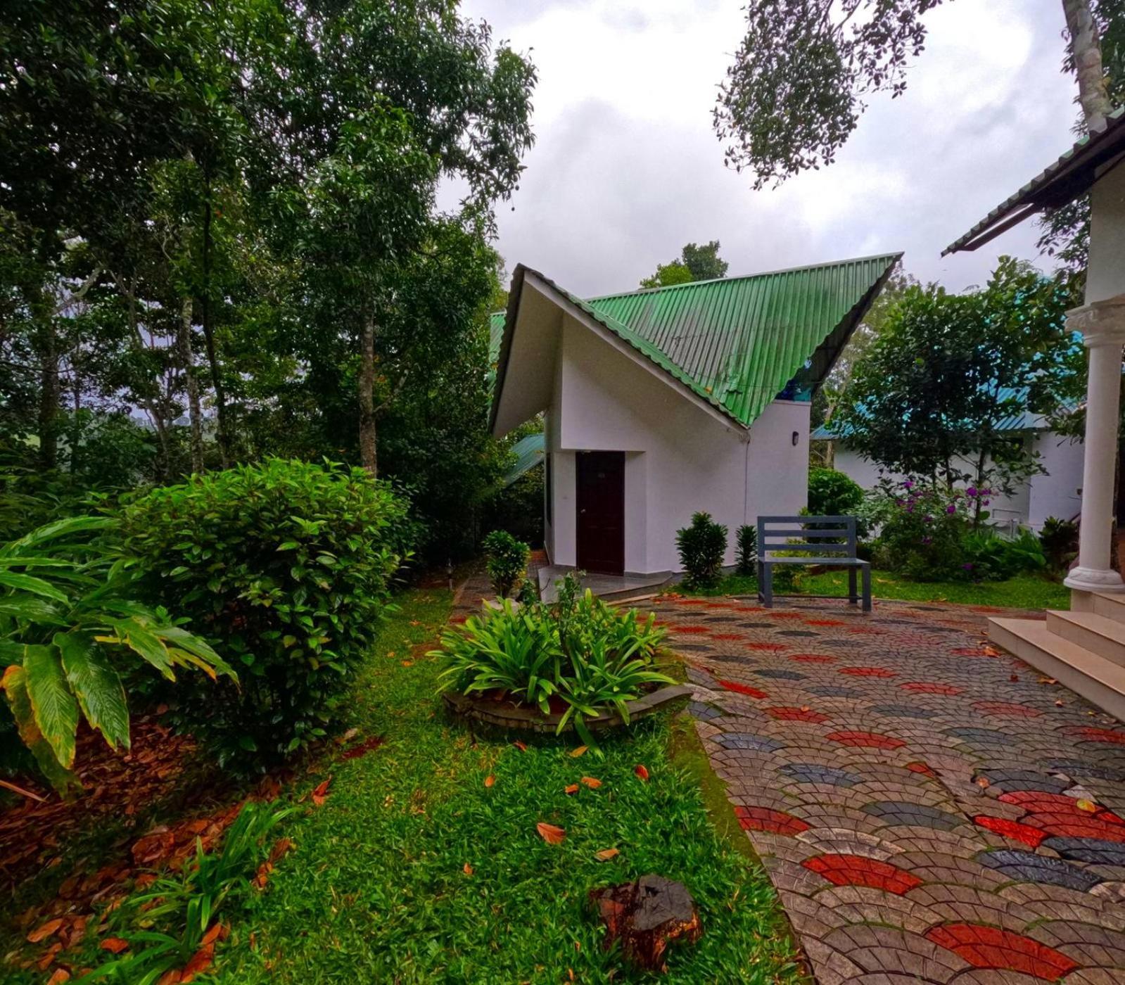 Misty Lake Resorts, Munnar Bagian luar foto