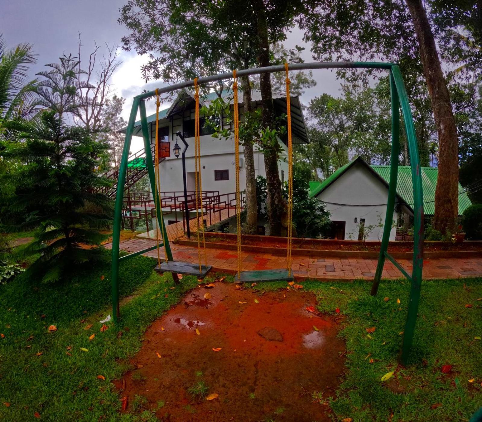 Misty Lake Resorts, Munnar Bagian luar foto