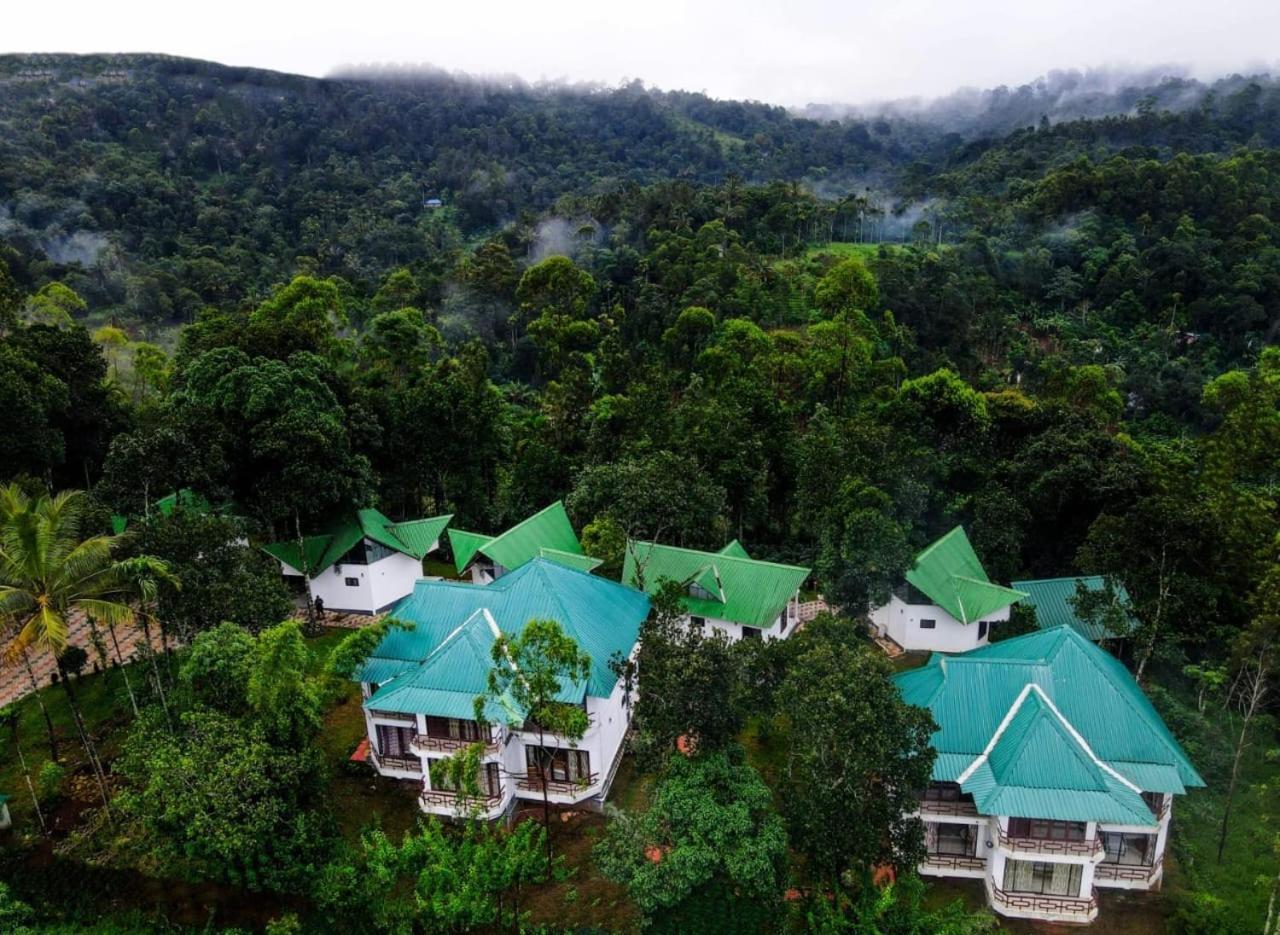 Misty Lake Resorts, Munnar Bagian luar foto