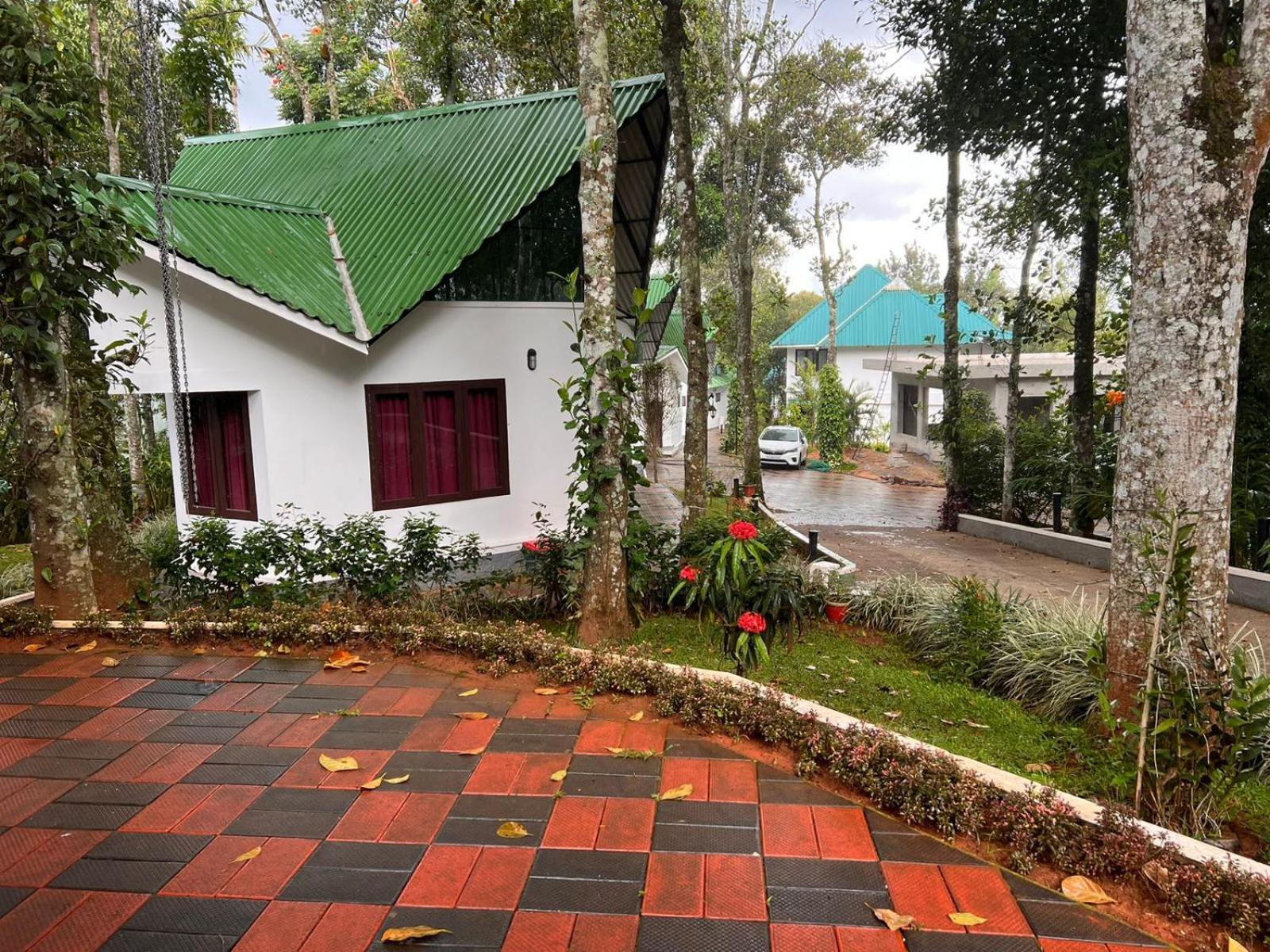 Misty Lake Resorts, Munnar Bagian luar foto