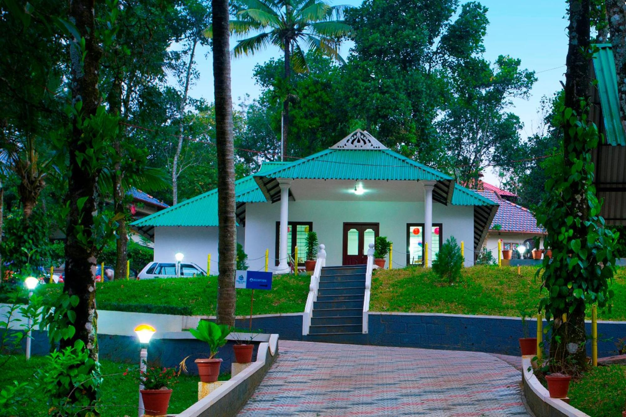 Misty Lake Resorts, Munnar Bagian luar foto